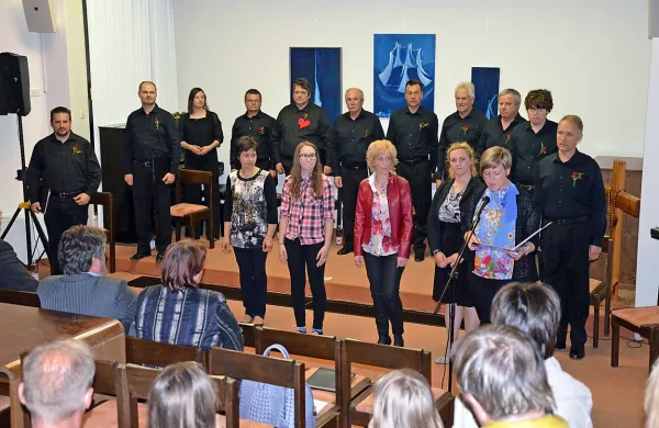 Utrip srca skozi stihe slovenskih pesnikov