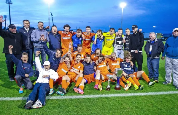 Ankarančani uspešno končujejo še eno sezono. V četrtek so 
se tako veselili zmage (4:1 z Izolo) v finalu pokala MNZ 
Koper. 