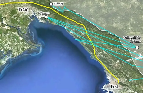 Tudi Italija je progo Benetke-Trst (rumena črta) večinoma 
narisala ob avtocesti. Pri Klaričih pa se ta zelo približa 
slovenski meji in zajetju pitne vode za Kras in deloma Istro. 
Modre črte kažejo podzemno pretakanje vod v smeri vodnega zajetja Klariči in izvira Timav.   