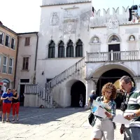 V Koper sta pripluli dve potni&scaron;ki ladji