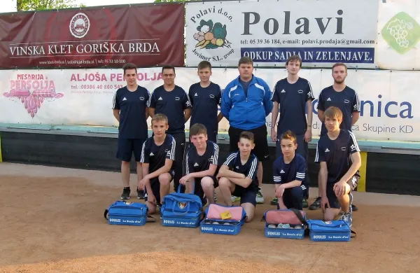 V Goriških Brdih, tretjeuvrščenemu društvu po vašem izboru, 
pozornost posvečajo tudi delu z mladimi.