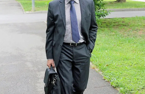 Dolgoletni predsednik uprave TT Okroglica Evgen Kete je 
prepričan, da ni kršil konkurenčne klavzule.