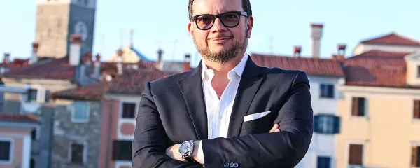 Vedno znova se rad vračam v Izolo, pravi Ervin Kocjančič. A njegov dom je tam, kjer je družina - v Chicagu.