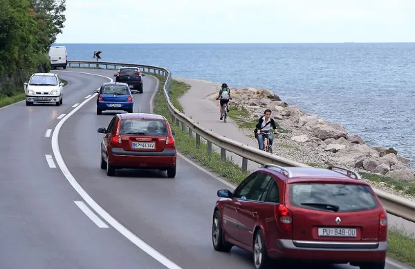 Obalna cesta ni več državna.