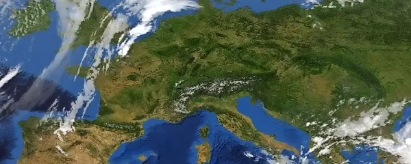 Nad večjim delom Evrope je soliden anticiklon.