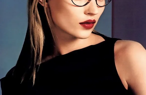Kate Moss ima za seboj dolgoletno kariero supermanekenke.