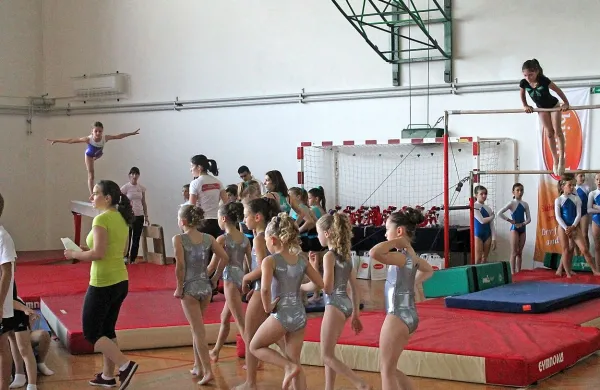 V Renčah je telovadilo kar 313 otrok.