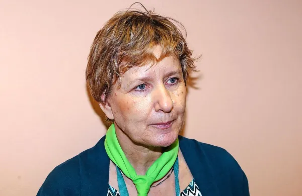 Nevenka Bandelj:  “Vsako  leto 
ugotavljamo upad 
brezposelnosti, ki se začne 
marca.  Število brezposelnih 
upada vse do avgusta,  
septembra, ko se turistična 
sezona zaključuje, pa začne 
postopoma spet naraščati.”