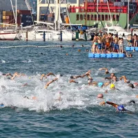 Triatlonci preplavili Koper