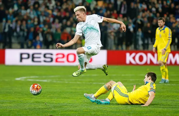 Kevin Kampl bi raje  igral na položaju zadnjega veznega 
igralca.