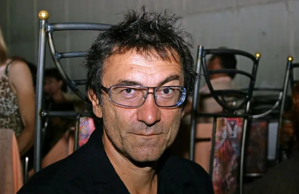Bivši direktor festivala Branko Đurić - Đuro organizatorjema 
festivala Marku Gajiću in Danijelu Utješanoviču med drugim 
očita, da protipravno uporabljata lastništvo znamke Bled film 
festival.