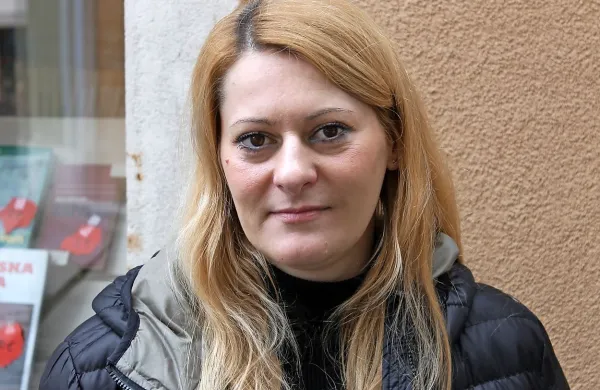  Linda Rotter