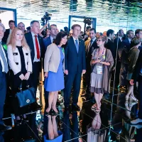 Premier Miro Cerar je ob nacionalnem dnevu Slovenije na 
svetovni razstavi predstavitev države v Milanu ocenil za zelo 
uspešno.