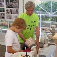 Gabrijel Jeram je eden od tistih, ki je doživel padec priljubljenosti kamna in njegov ponoven vzpon.