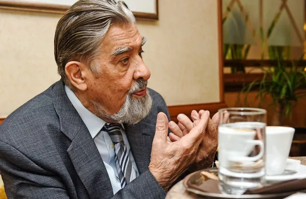 Pesnik in prevajalec Ciril Zlobec bo 4. julija praznoval 90 
let.