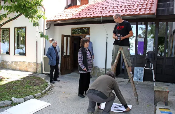 Fotografski pogled od zgoraj za  Boruta Grceta - Bruta.  