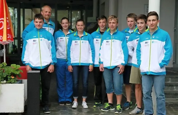 Takole se je pred prvenstvom v Bohinju predstavila slovenska 
kajakaška reprezentanca.