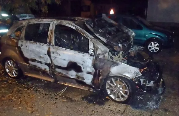 Novembra leta 2011 je podtaknjen ogenj v Marezigah uničil mercedesa serije B, tri leta in 
osem mesecev kasneje je krivec dejanje priznal.