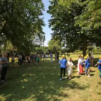 Prva skupina otrok iz Radovljice, Škofje Loke, Kranja, Logatca in Ilirske Bistrice je že na Debelem rtiču.