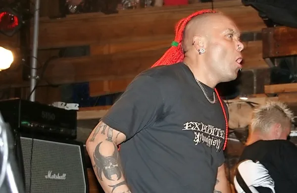 The Exploited prihajajo na Reko.