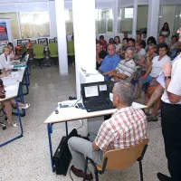 &ldquo;Bodite ljubeznivi in posesajte svoj mulj&rdquo;
