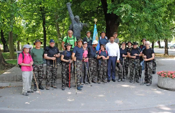 Že enajstič z Nanosa na Triglav