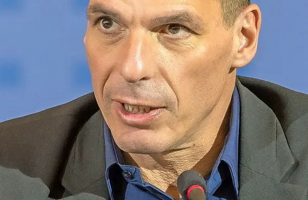 Nekdanji grški finančni minister Janis Varufakis, ki je odstopil 
v ponedeljek in je odtlej znova poslanec v parlamentu, je 
napovedal, da se zaradi družinskih razlogov ne bo udeležil 
današnje seje.