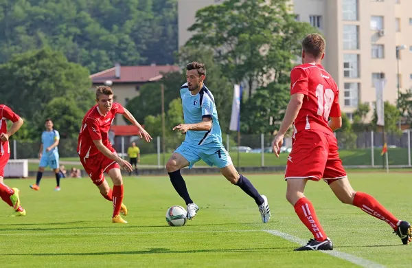 Amedeja Vetriha (z žogo) bodo v Novi Gorici pogrešali.