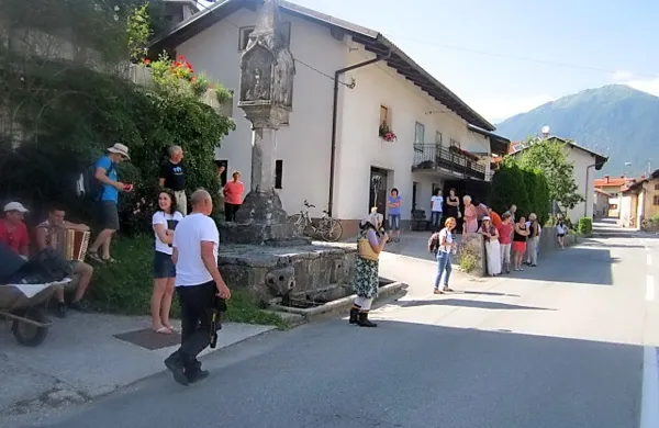 Eno od najbolj prepoznavnih je kužno znamenje.