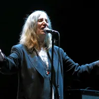 Patti Smith in njeni divji konji galopirajo k nam
