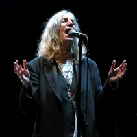 Patti Smith in njeni divji konji galopirajo k nam