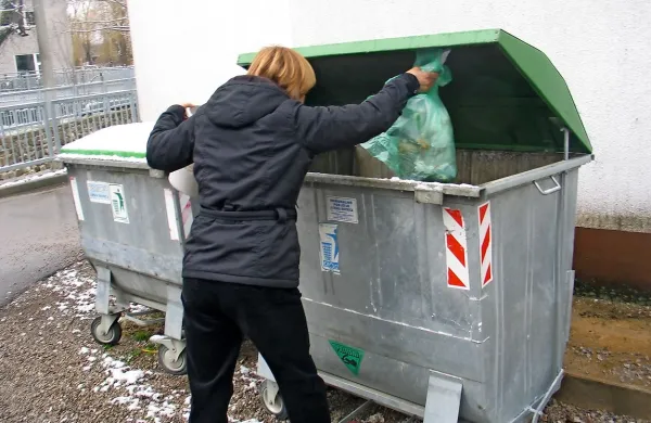 Odpadki postajajo vse dražji, za Bistričane poslej v povprečju 
za 60 odstotkov.