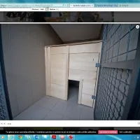 Mizar je popravil vse pasje bokse, ki so bili poškodovani.