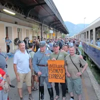 500 madžarskih turistov bo spoznavalo dedi&scaron;čino So&scaron;ke fronte