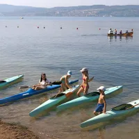 Z veslanjem kajaka otroci izgubljajo strah pred vodo