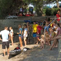 Z veslanjem kajaka otroci izgubljajo strah pred vodo