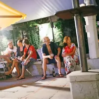 Jeff se je utapljal v ritmih jazza in vročine