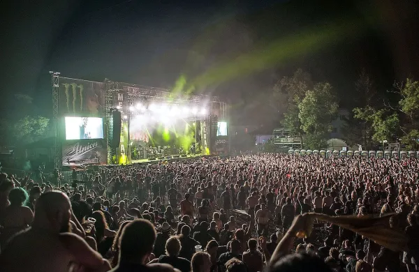 Letošnje  rajanje metalcev   je žal zaznamovalo tudi nekaj neljubih dogodkov.