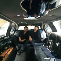 2 Cellos - med vožnjo na prireditev v St. Paulu.