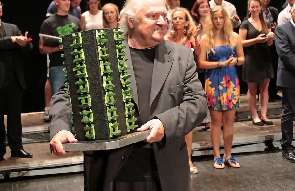 Marko Munih na odru festivala, ki ga soustvarja že  pol stoletja. 