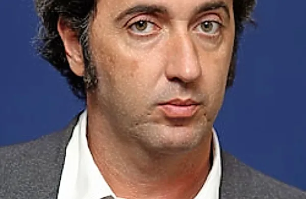 Igralski ekipi televizijske drame o Vatikanu z naslovom The 
Young Pope, ki jo bo režiral italijanski režiser Paolo Sorrentino, se je pridružila tudi oskarjevka Diane Keaton.