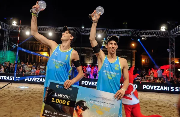 Lani sta Ljubljana Beachvolley Challenge osvojila Jan Pokeršnik in Nejc Zemljak.