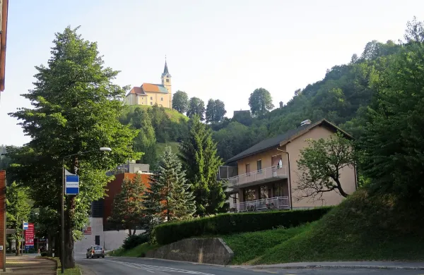 Sv. Anton razkrit, a  ne dovolj