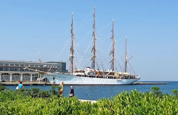 Jadrnica Sea Cloud v Trstu.