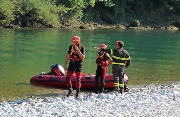 Umivanje v Soči je bilo za migranta usodno.