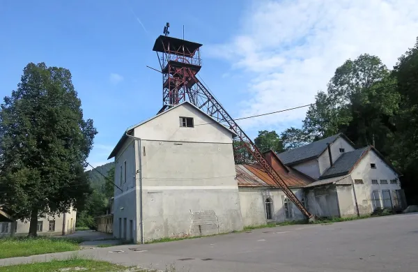 Ali bo  prostor pred Jožefovim jaškom kaj več kot prireditvena  
muha nekaj dnevnica, bo pokazal  študentski festival Čipkarija, ki se začenja v petek. 