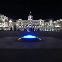 Tržaški Veliki trg zaenkrat prekaša tudi znameniti trg v Sieni.