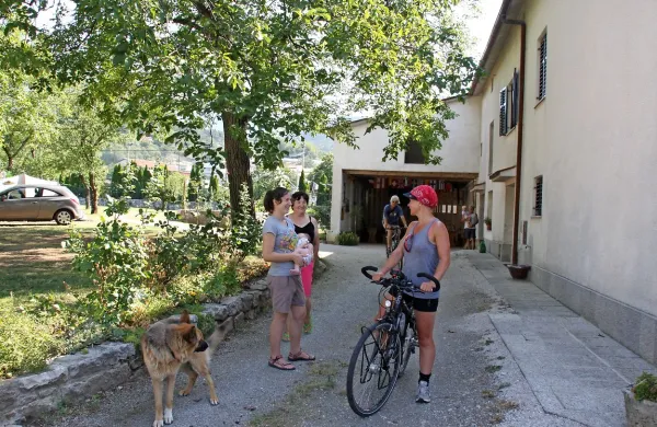 Gostje družinskega kampa Pri Pouletovih  cenijo  prijaznost in 
domačnost gostiteljev. 