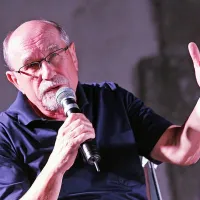 Albin Igličar: “Naš nacionalni junak je Martin 
Krpan, ki je goljufal državo in tihotapil sol. A 
nazadnje je šel na Dunaj ter premagal Brdavsa in 
dokazal, da smo Slovenci vendarle pridni 
podaniki.”