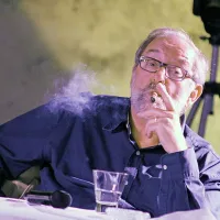 Boštjan M. Zupančič: “Ko gre naš minister v 
Bruselj in je deležen pritiska,  popusti,  nagne se kot 
trava. Problem Slovenije je v tem, koliko so tisti, ki 
predstavljajo to državo, avtonomni in zmožni 
postaviti se za tisto, v kar verjamejo.”